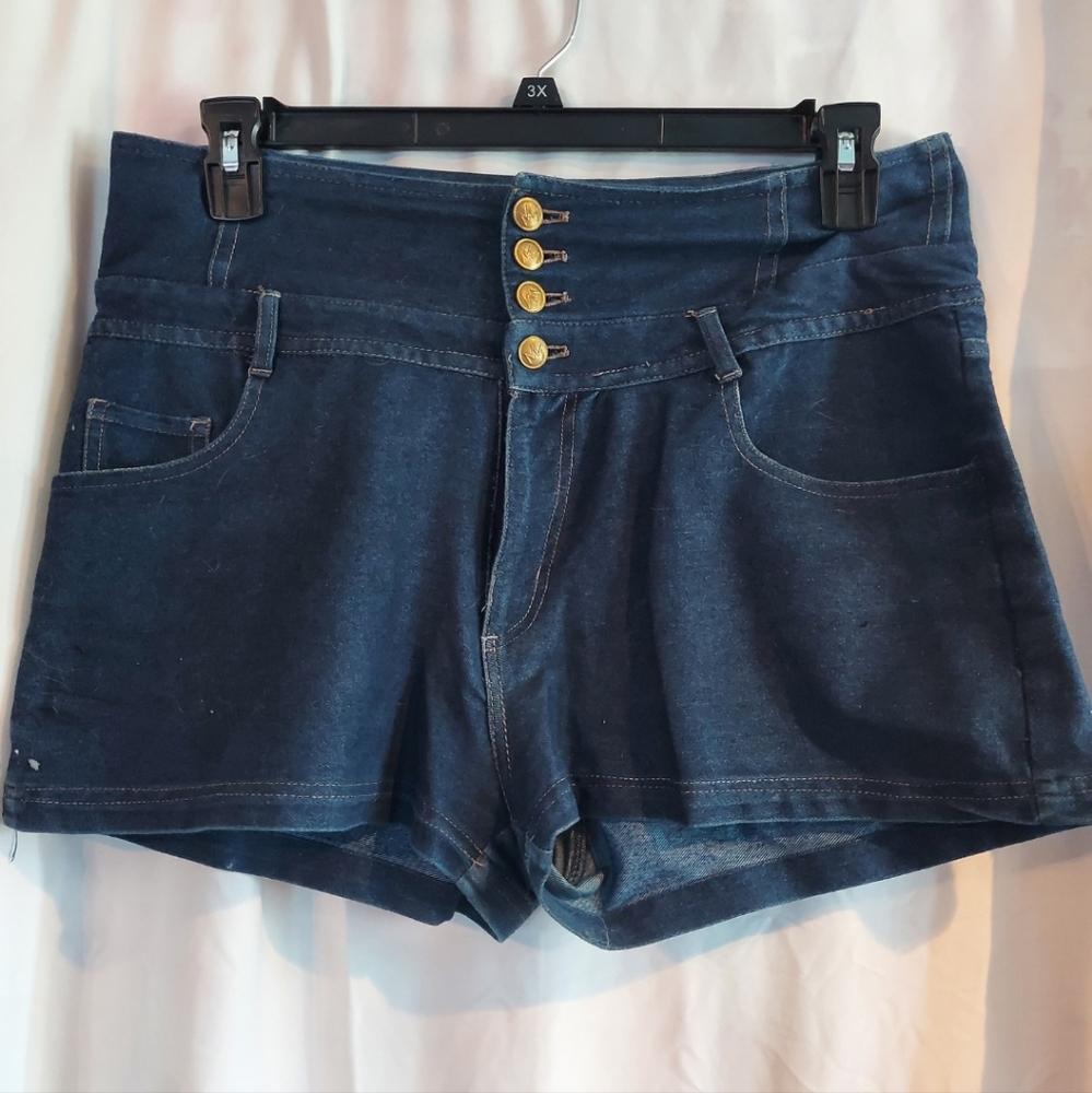 Nikki Manaj Shorts